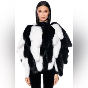 NWT Black and White Faux Fur Cape